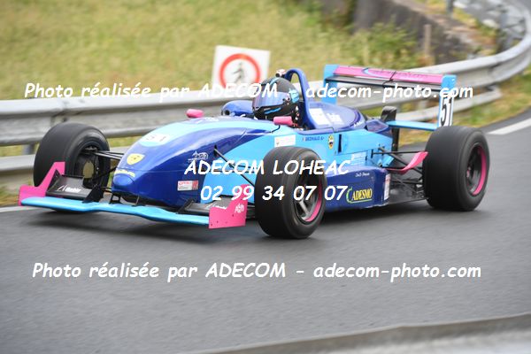 http://v2.adecom-photo.com/images//6.COURSE DE COTE/2022/5_LA_POMMERAYE_2022/BEZINAUD_David/79A_4961.JPG
